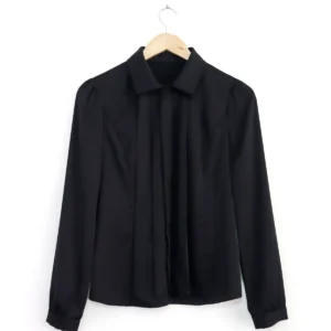 Blusa negra Satén